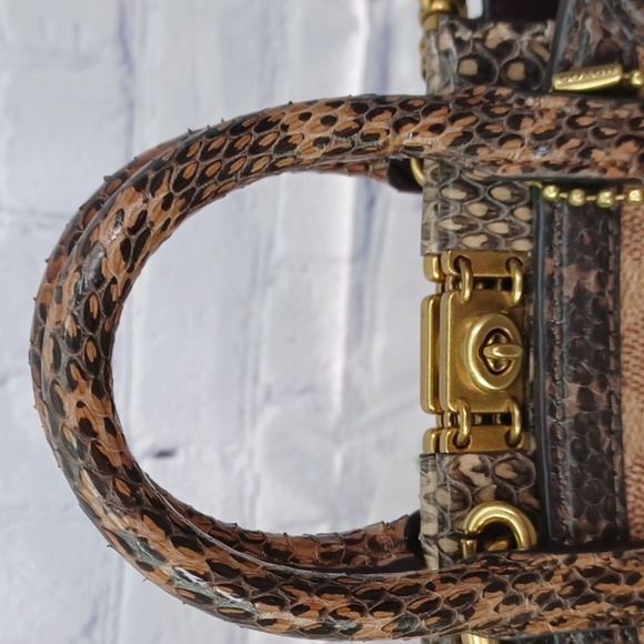 Coach Troupe Tote 16 In Signature Canvas With Snakeskin Detail - Picture 5 of 15